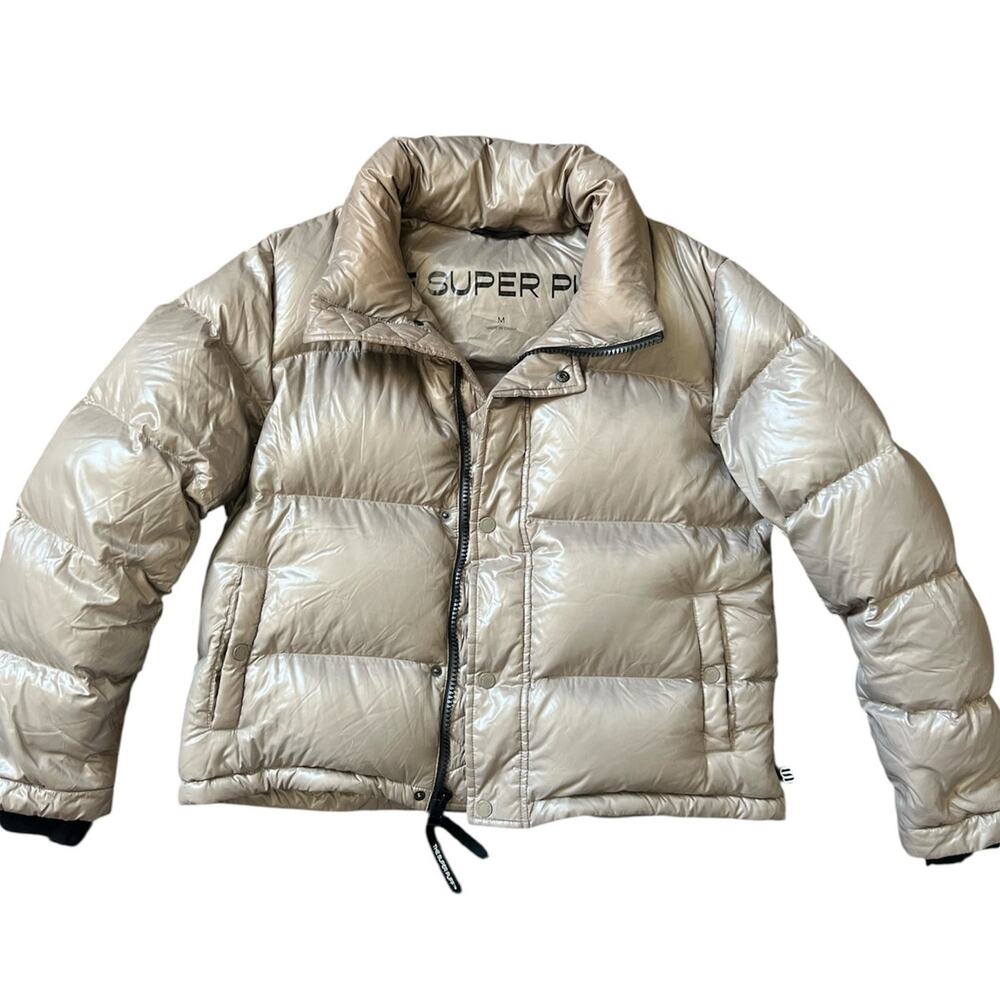 Aritzia Super Puff Shorty Hi-Gloss Jacket Size Medium Modern Taupe - Picture 4 of 12